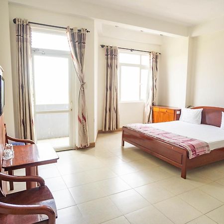 Hotel Lyly Da Nang Zewnętrze zdjęcie