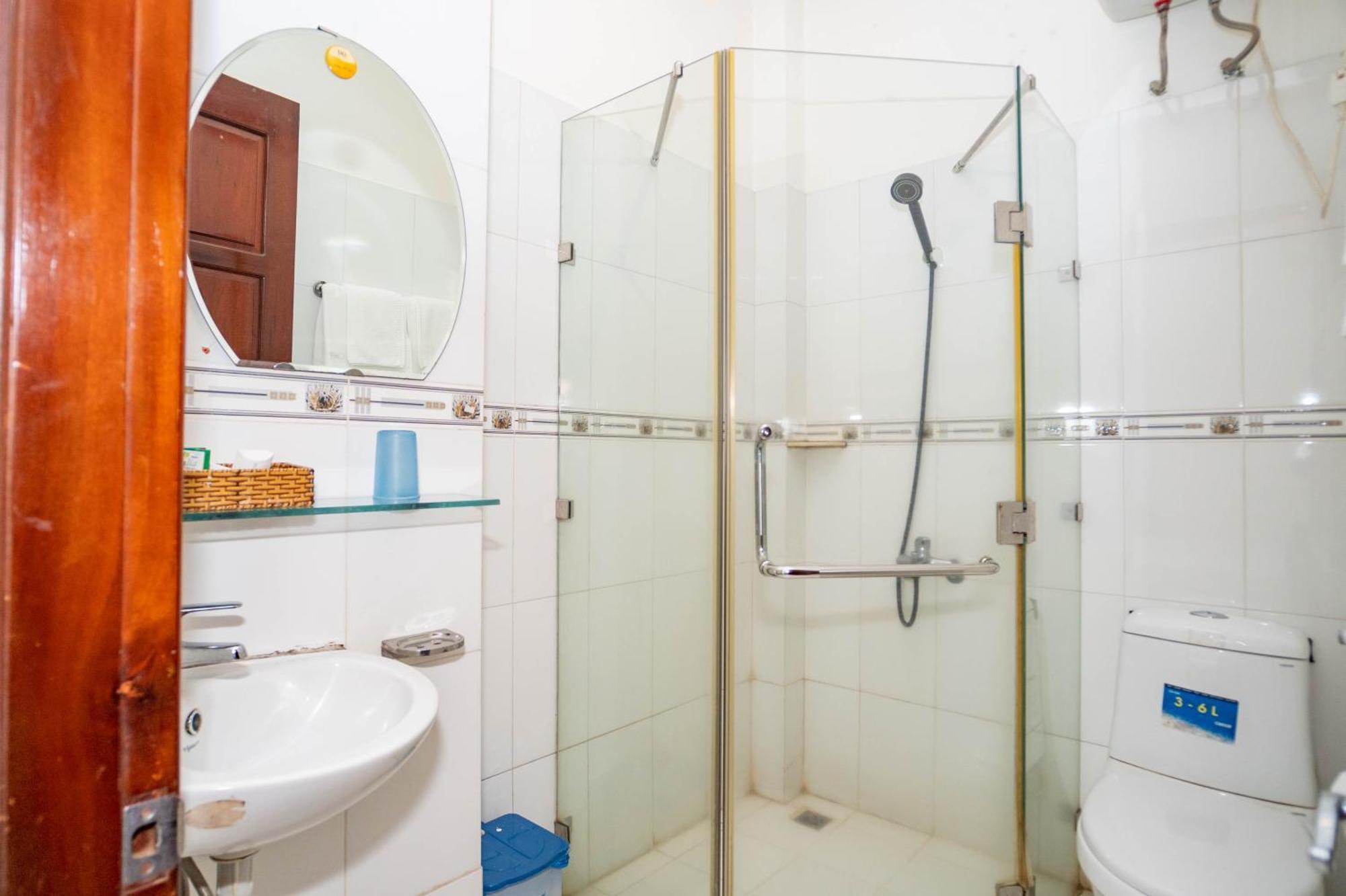 Hotel Lyly Da Nang Zewnętrze zdjęcie