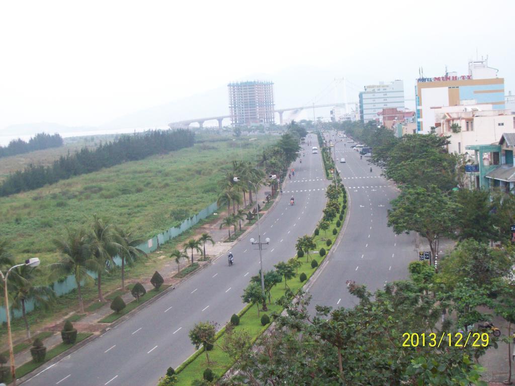 Hotel Lyly Da Nang Zewnętrze zdjęcie
