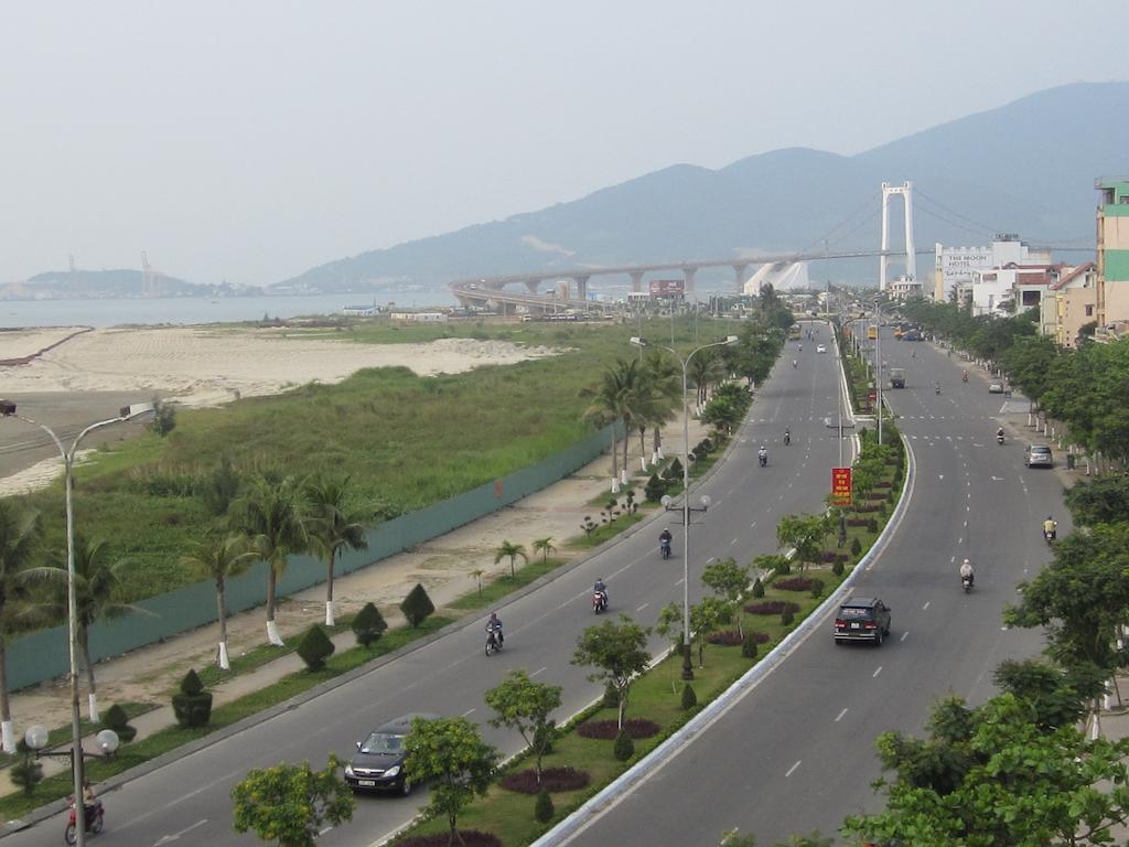 Hotel Lyly Da Nang Zewnętrze zdjęcie